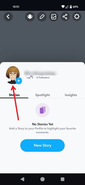 Pressing on avatar to change it for Private Profile in Snapchat app.