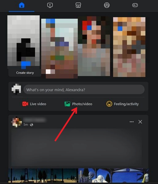 Clicking on "Photo/video" option to stat a new post on Facebook on PC.