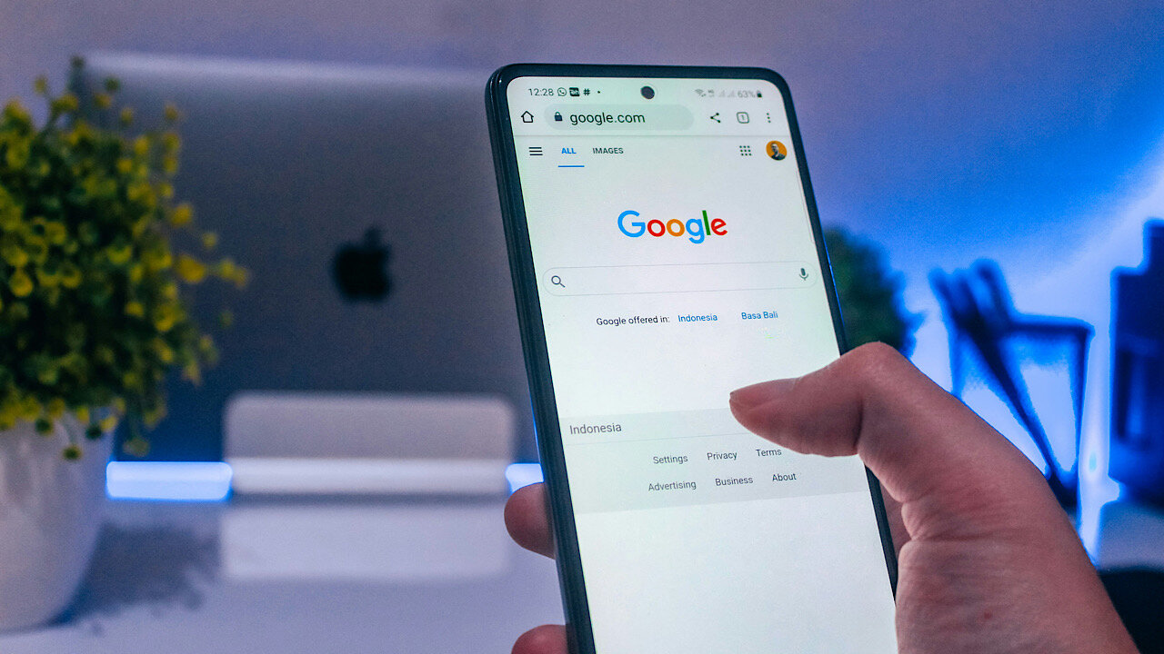Google Wants to No Longer Rely on Apple and Safari Search
