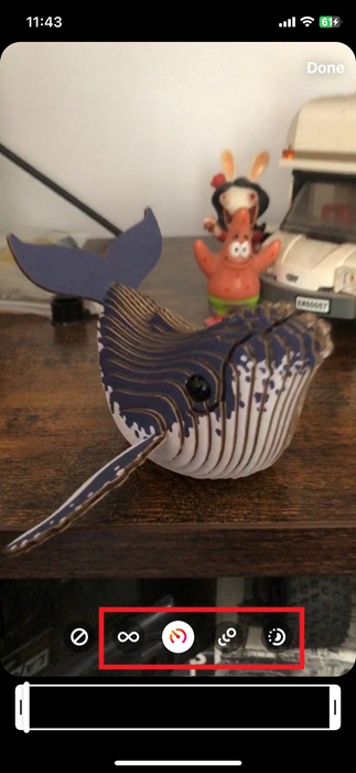 Switching between various Boomerang effects in Instagram on iPhone.