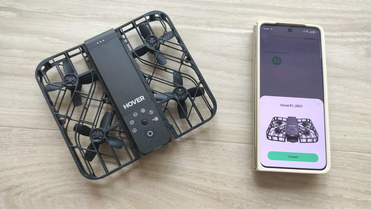 HOVERAir X1 Review: A Fun Self-Flying Drone For the Selfie Lover