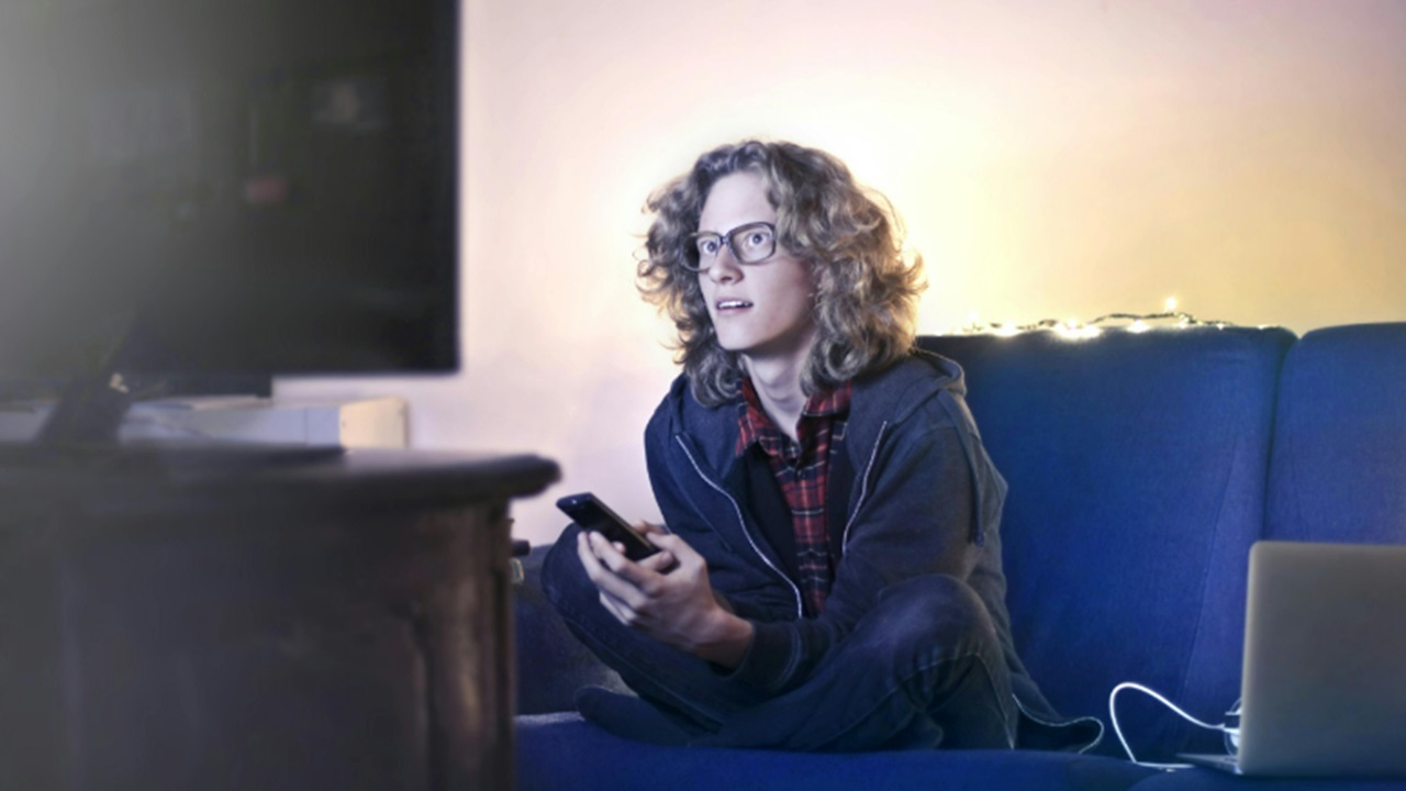 How to Cast Your Android Screen to TV