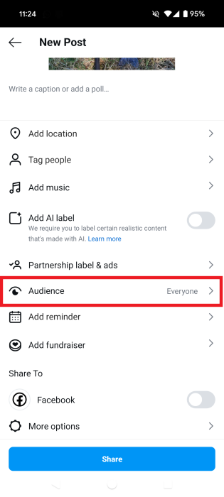 Tapping on Audience in post sharing screen via Instagram app for Android.