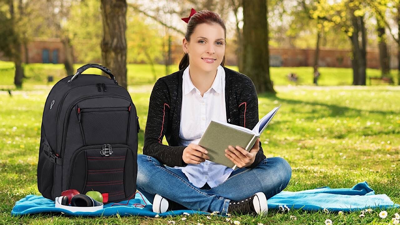 Tazbuzo Laptop Backpack Featured