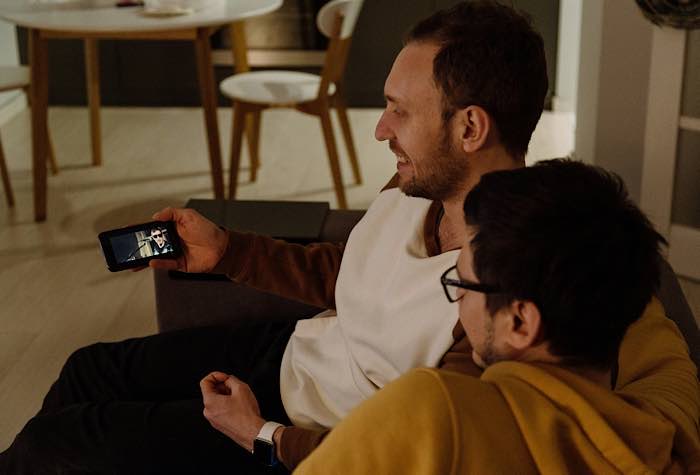 Tiktok Group Chat Watch In Real Time