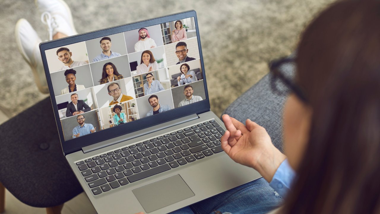 7 Things You Should Do When Using Zoom (But Probably Aren't)