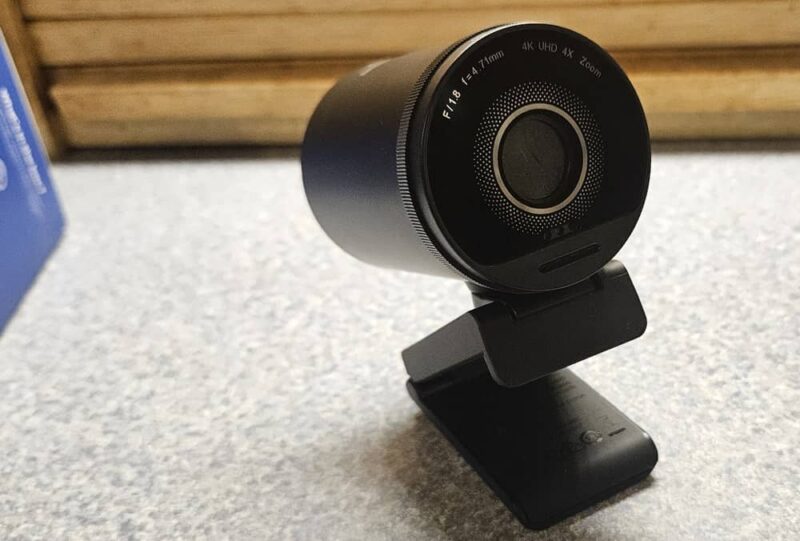 EMEET SmartCam sitting on counter.