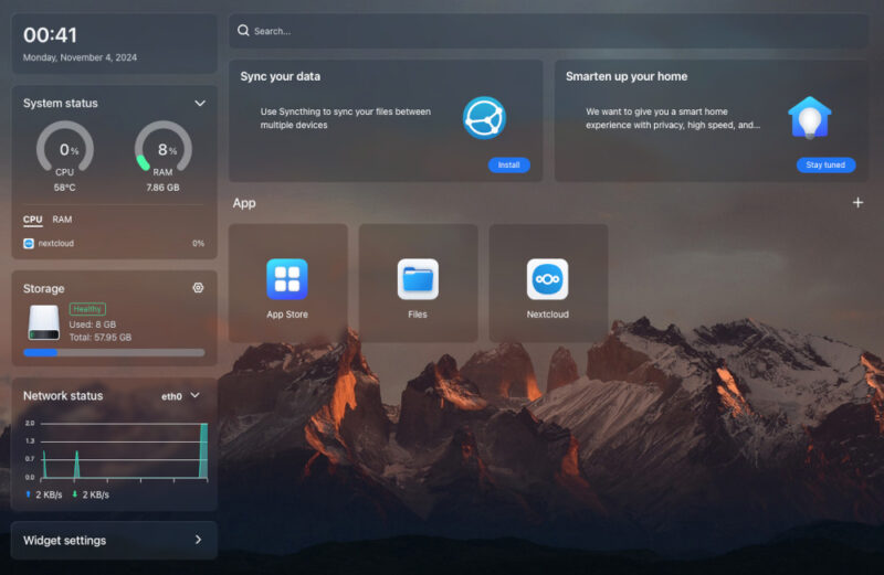 A screenshot showing the dashboard for CasaOS.