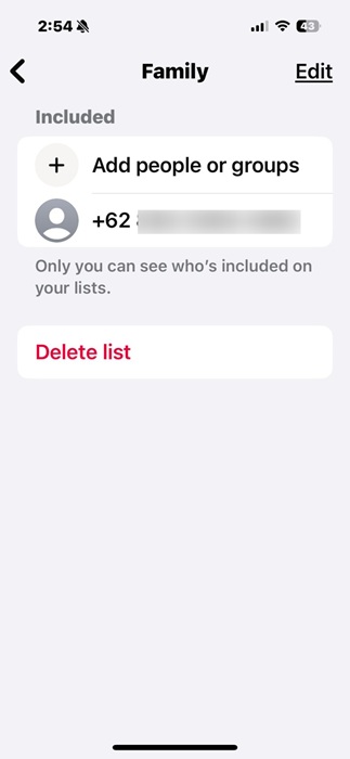 Deleting a list called "Family" on an iPhone.