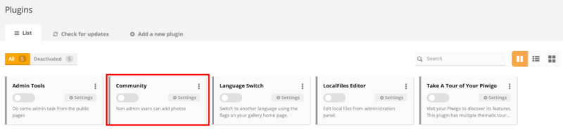 A screenshot showing the manually installed plugin appearing in the Piwigo plugins menu.
