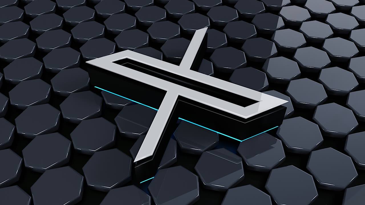 Can a Social Network Sue a Company for Not Advertising?