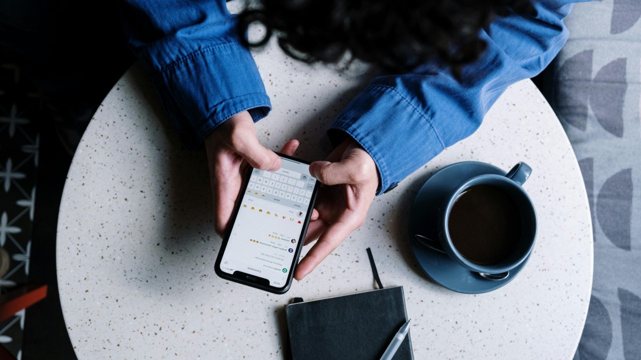 How to Create and Manage a WhatsApp Group