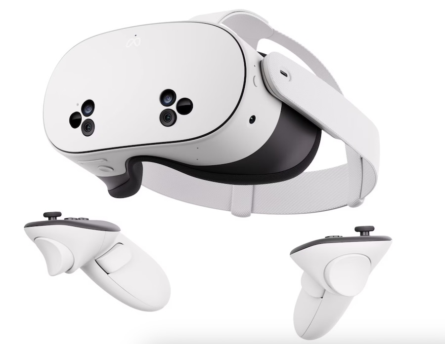 An image of the Meta Quest 3x and its controllers