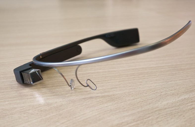 Google Glass, Google's previous AR glasses.