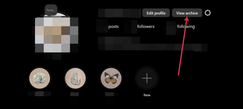 Clicking on "View archive" button in Instagram profile page on PC.