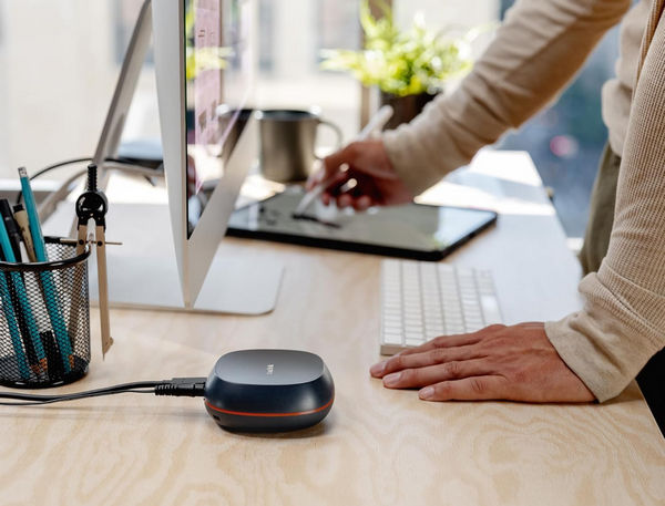Sandisk 8tb Ssd On Table