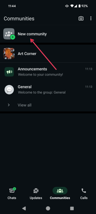 Tapping on "New community" button on WhatsApp on mobile to create a new Community.