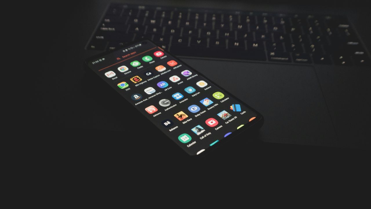 Run Android Apps On Linux With Waydroid Feature Image