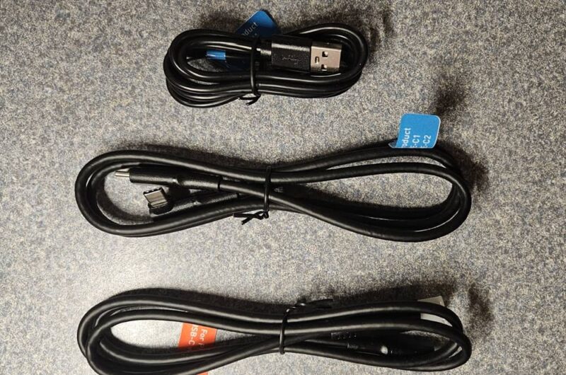 Cevaton Laptop Screen Extender P5 cables.