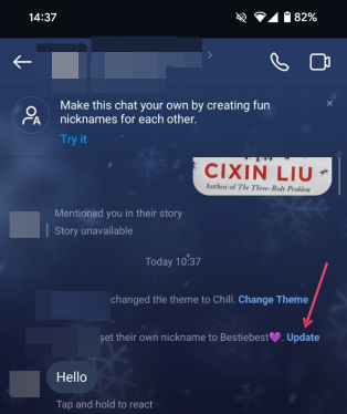 Pressing "Update" option in Instagram chat. 