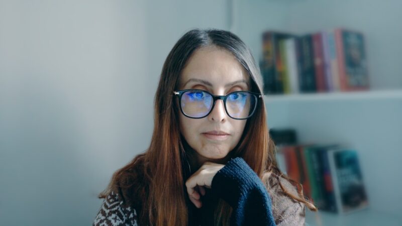 Obsbot Meet 2 camera feed with filter and blur applied.