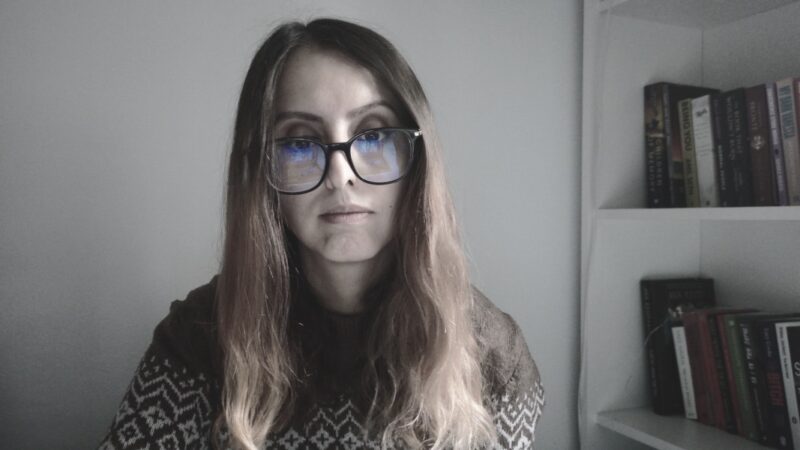 Obsbot Meet 2 video feed with filter applied.