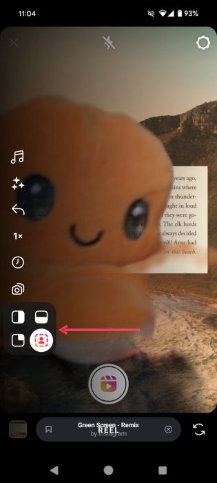 Selecting layout for Remix Reel on Instagram.