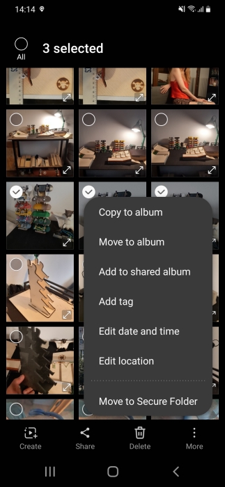 Secure Folder option visible in Samsung Gallery app. 