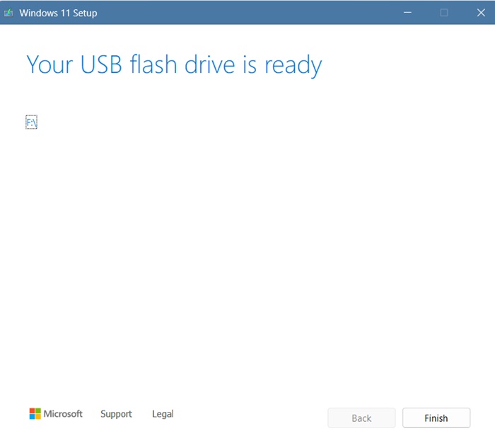 "USB flash drive is ready" status acquired for Windows 11 Media Creation Tool.
