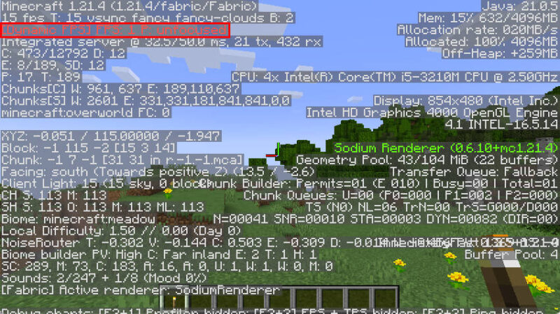 A screenshot highlighting Dynamic FPS running on an unfocused Minecraft game window.