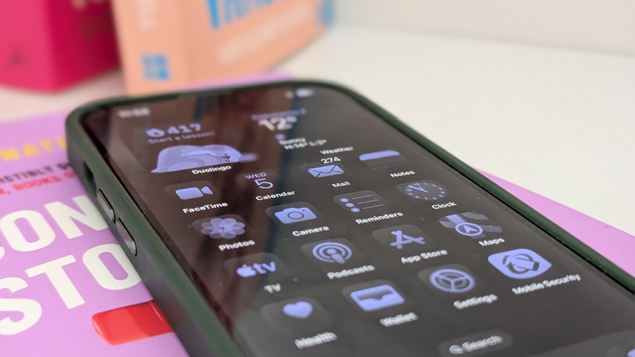 It's Time to Give Your iPhone App Icons a Makeover