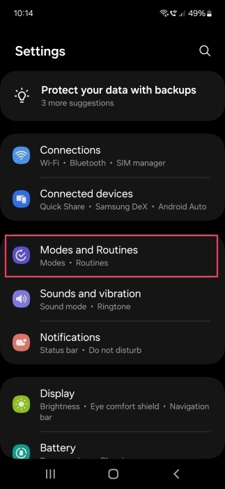 Tapping on "Modes and Routines" in Samsung Galaxy Settings app. 