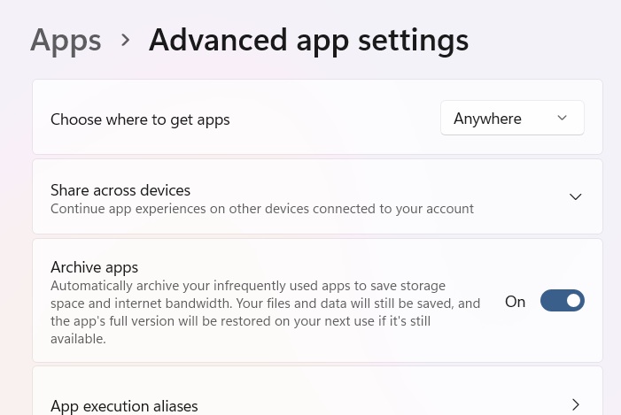 Archive Apps settings to deactivate disk usage and bandwidth for unused apps.