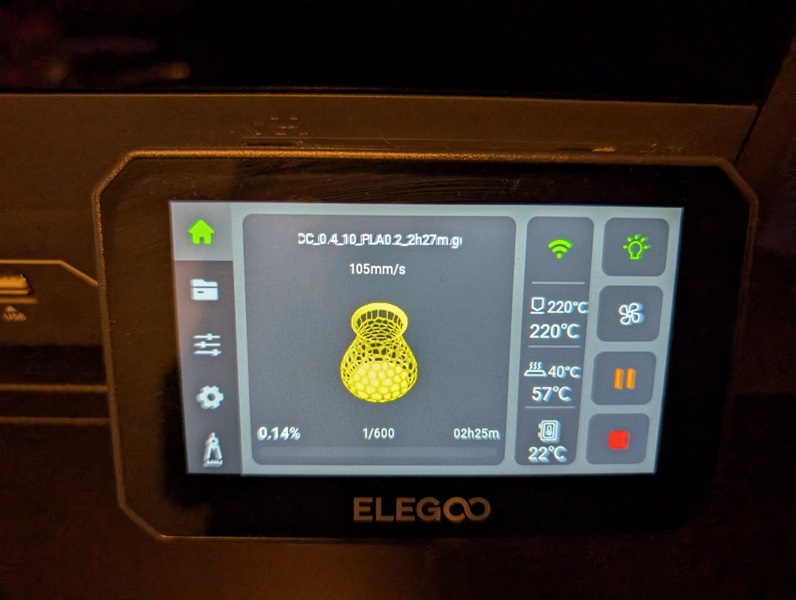 Touchscreen view on Elegoo Centauri Carbon 3D printer.