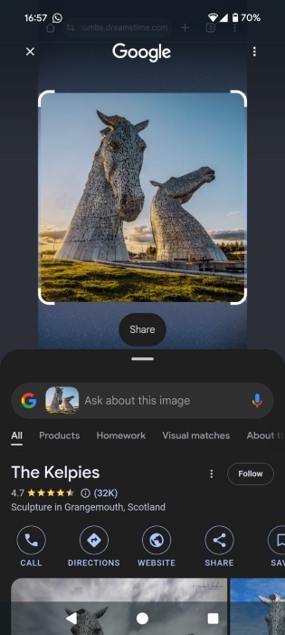 Google's Circle to Search identifying landmark.