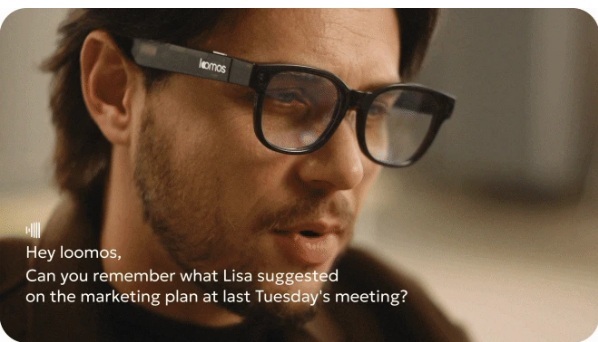 Using AI on loomos AI Glasses.