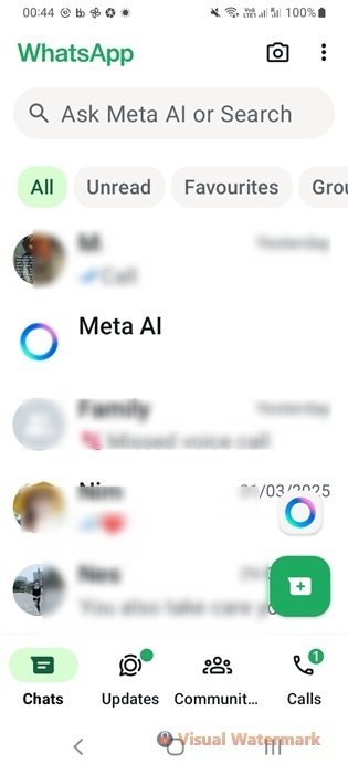 Meta AI blue circle on the WhatsApp home screen (Android).