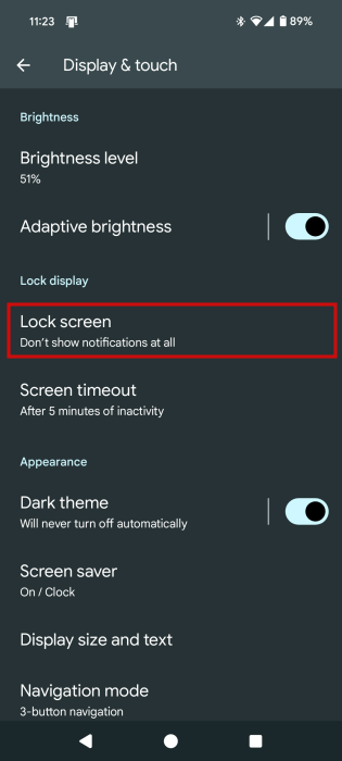 Navigating to "Lock screen" in Pixel settings.