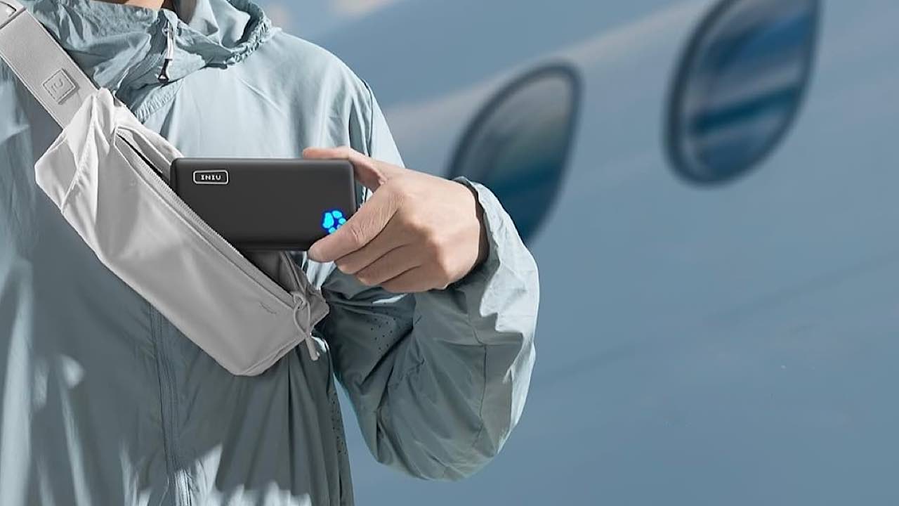Iniu Portable Charger Featured