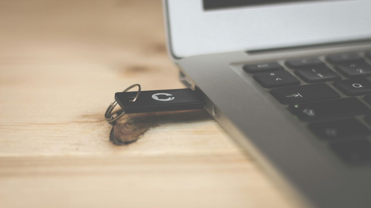 How to Repair a Corrupted USB Drive in Linux