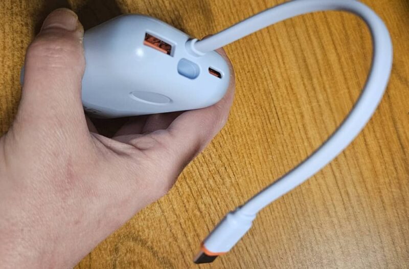 USB-C cable on the K1.