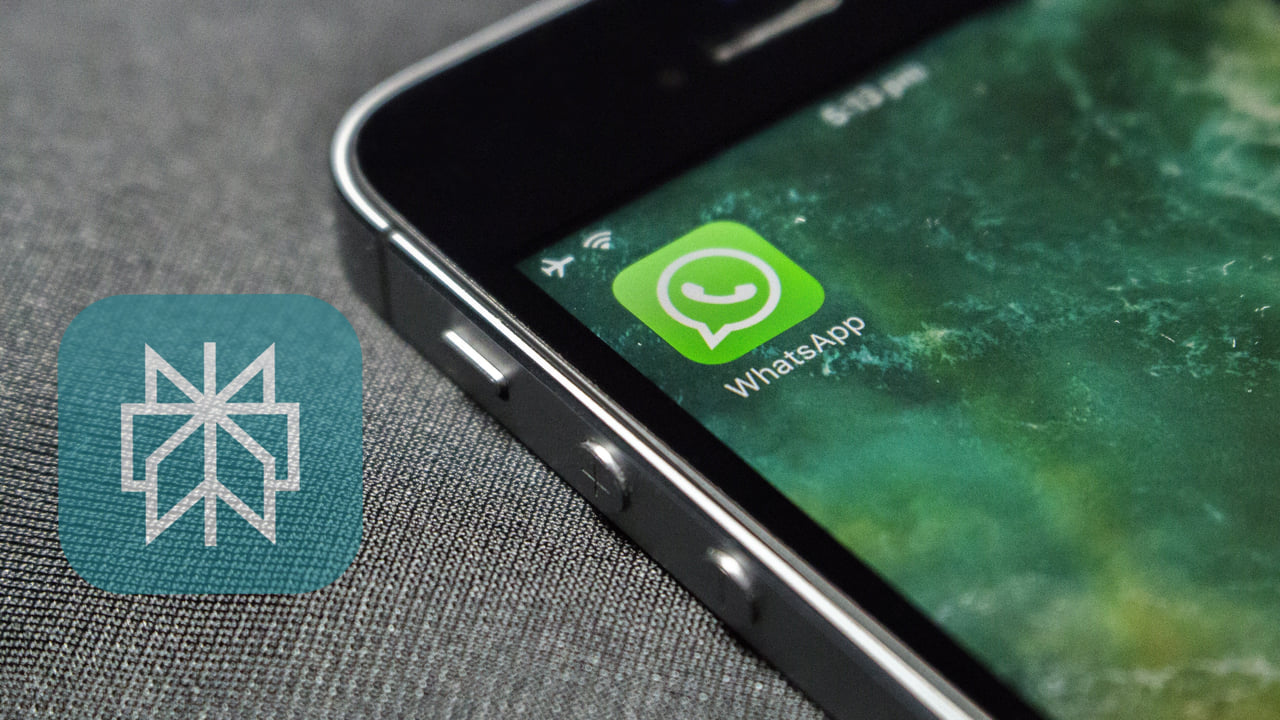 WhatsApp logo on a phone screen with Perplexity logo on side