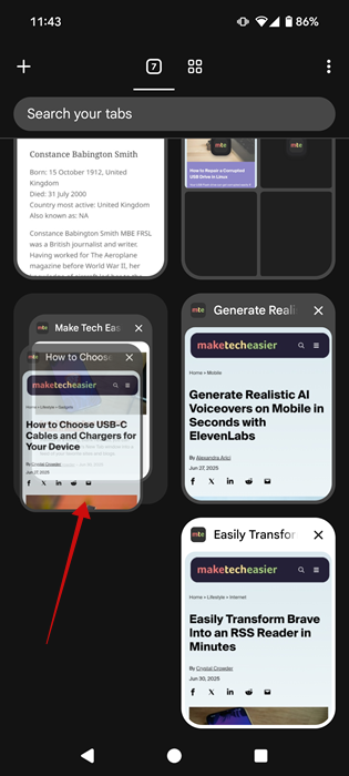 Creating Tab Group in Chrome on Android by drag-and-dropping. 