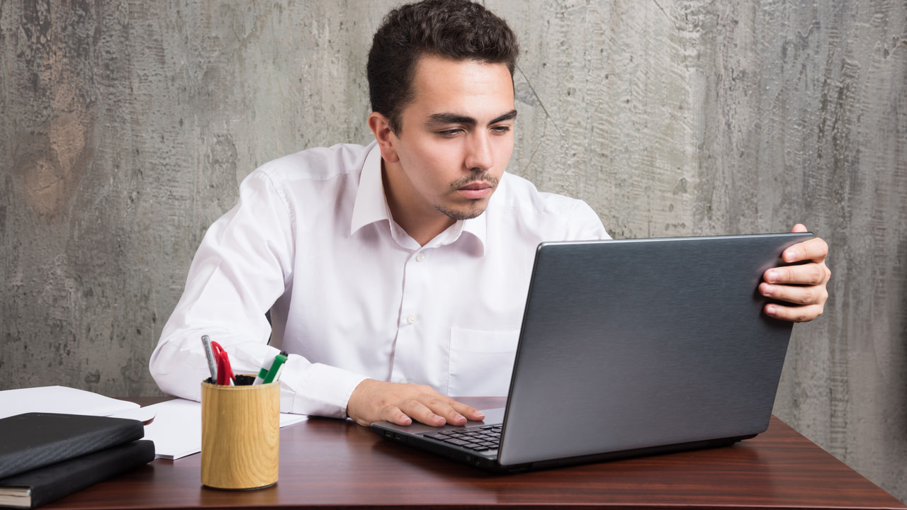 6 Tips to Make It Easier to Read Company Privacy Policies and Terms of Service