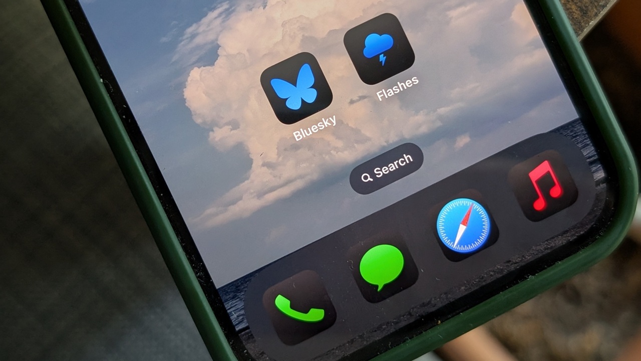 Flashes App Featured