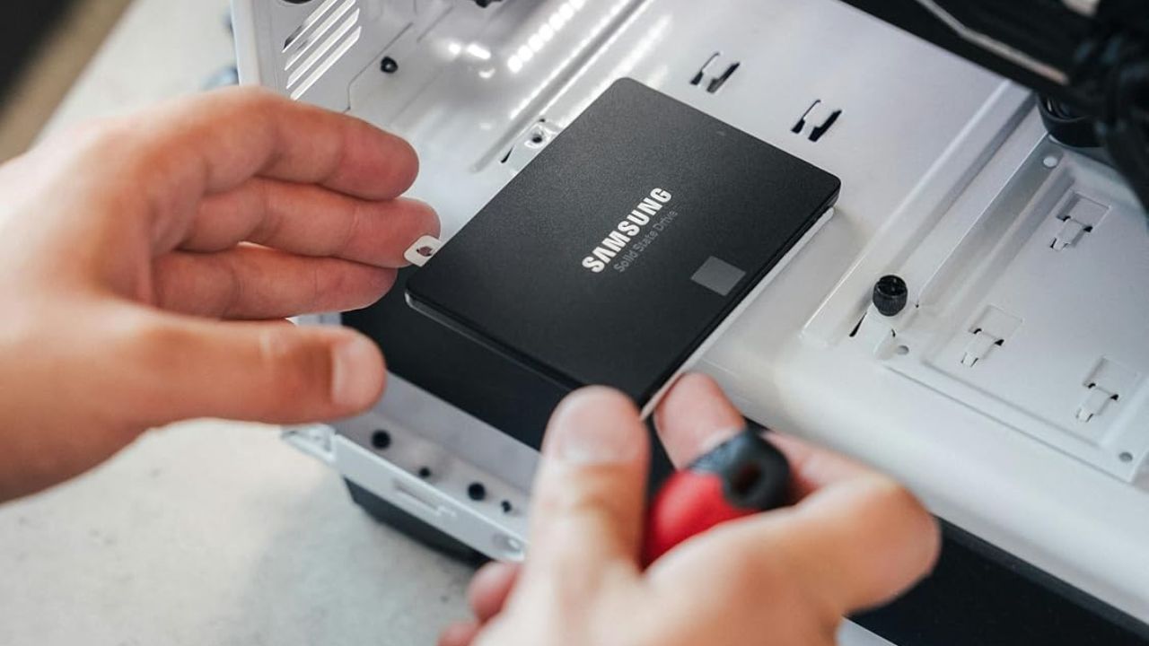 Installing Samsung Solid State Drive
