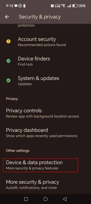 Tapping on "Device & data protection" on Honor phone. 