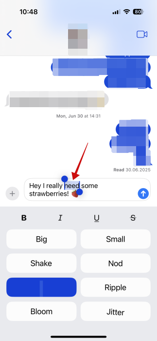 Applying single effect on text in Messages app on iPhone. 