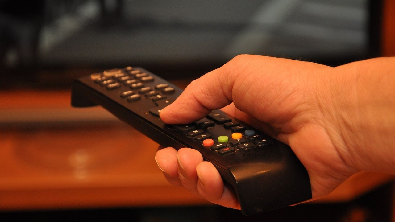 Featured image: how to clear the cache on Android TV and why it's important.