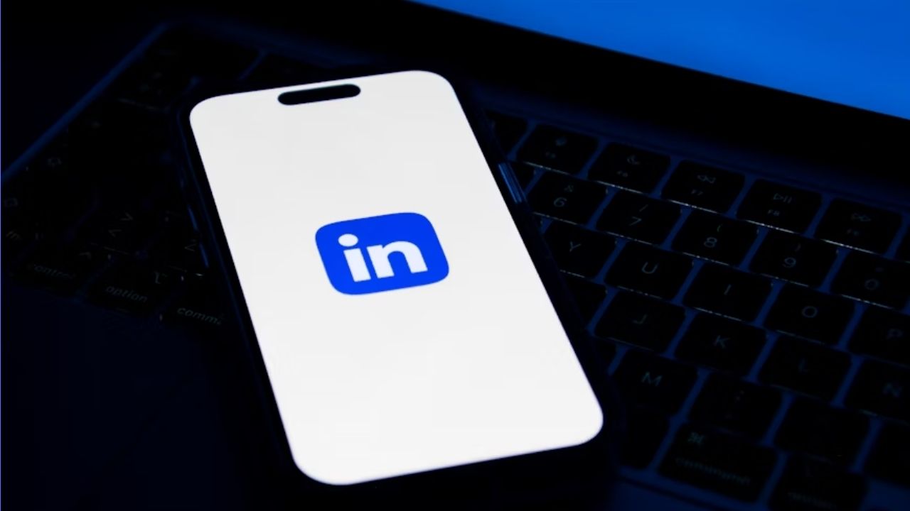 LinkedIn's AI Data Grab: Opt Out Before It Trains Your Job Replacement